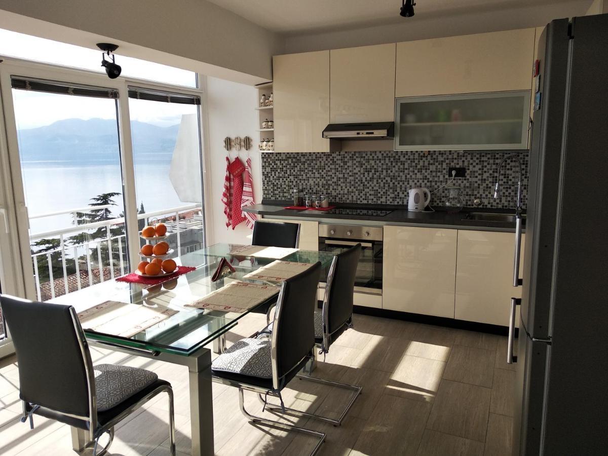 Apartman Angela Рийека Екстериор снимка